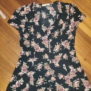 Floral dress buttons on front